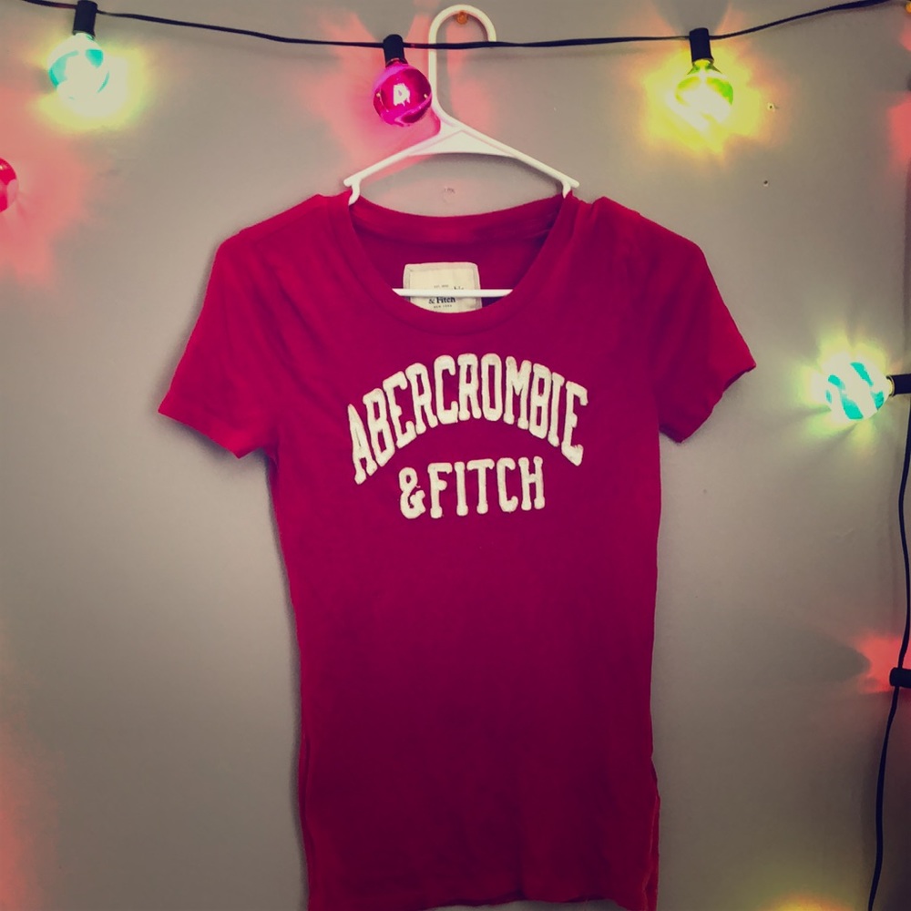 Red tee shirt